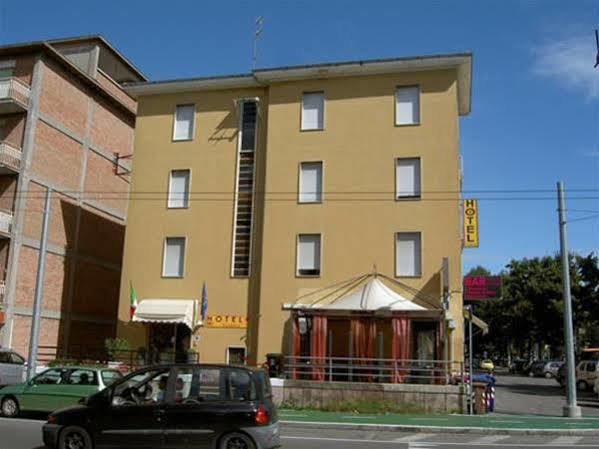 Hotel Violetta Parma Exterior foto